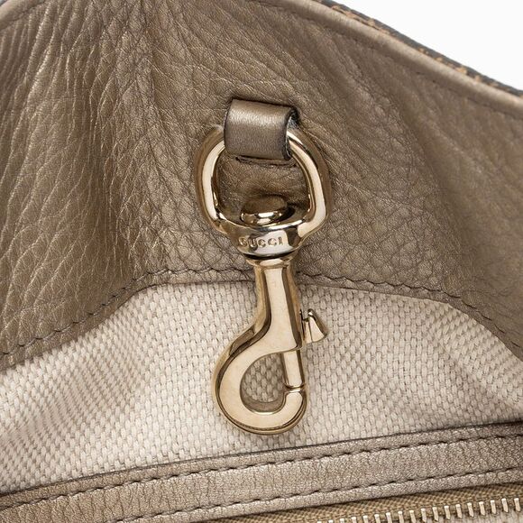 Gucci Metallic Leather Soho Medium Shoulder Bag - Picture 9 of 10